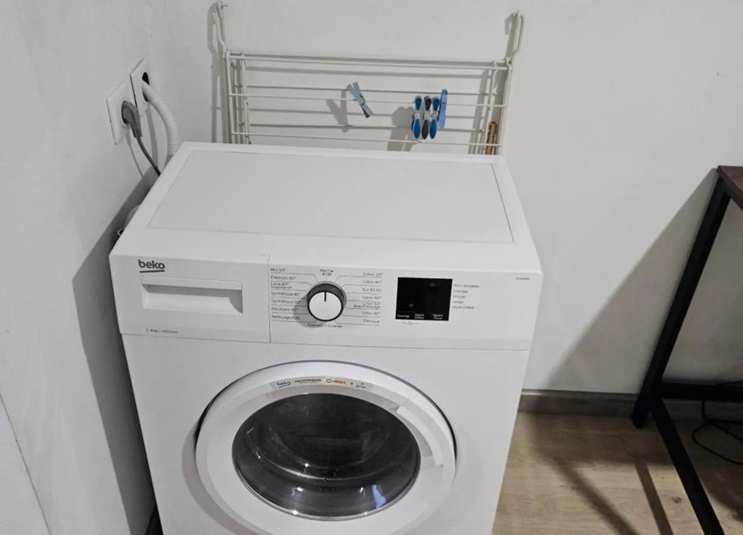 Appartement Type 1 Avec Parking Saint-Priest  0*, Saint-Priest (Rhone)