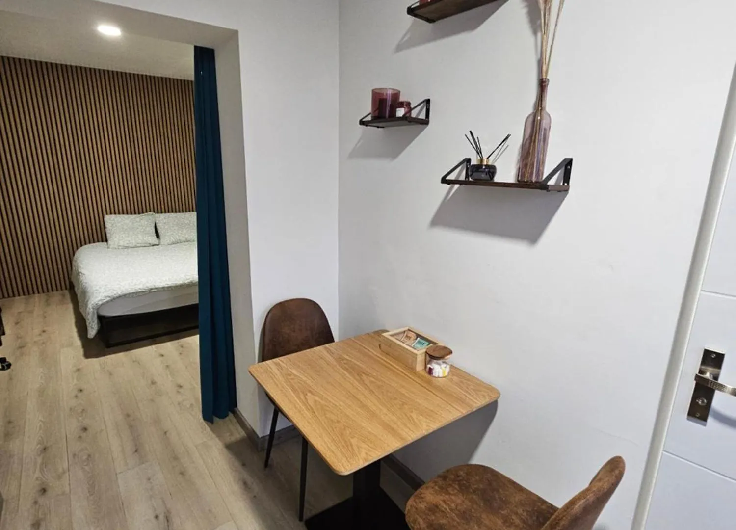 Appartement Type 1 Avec Parking Saint-Priest