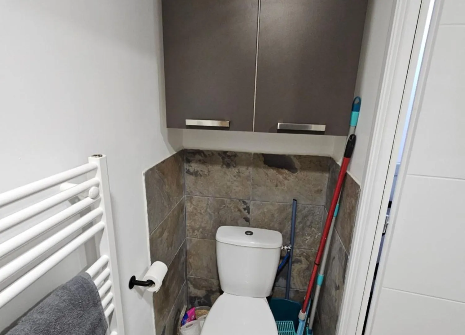 Appartement Type 1 Avec Parking Saint-Priest  Daire Saint-Priest (Rhone)